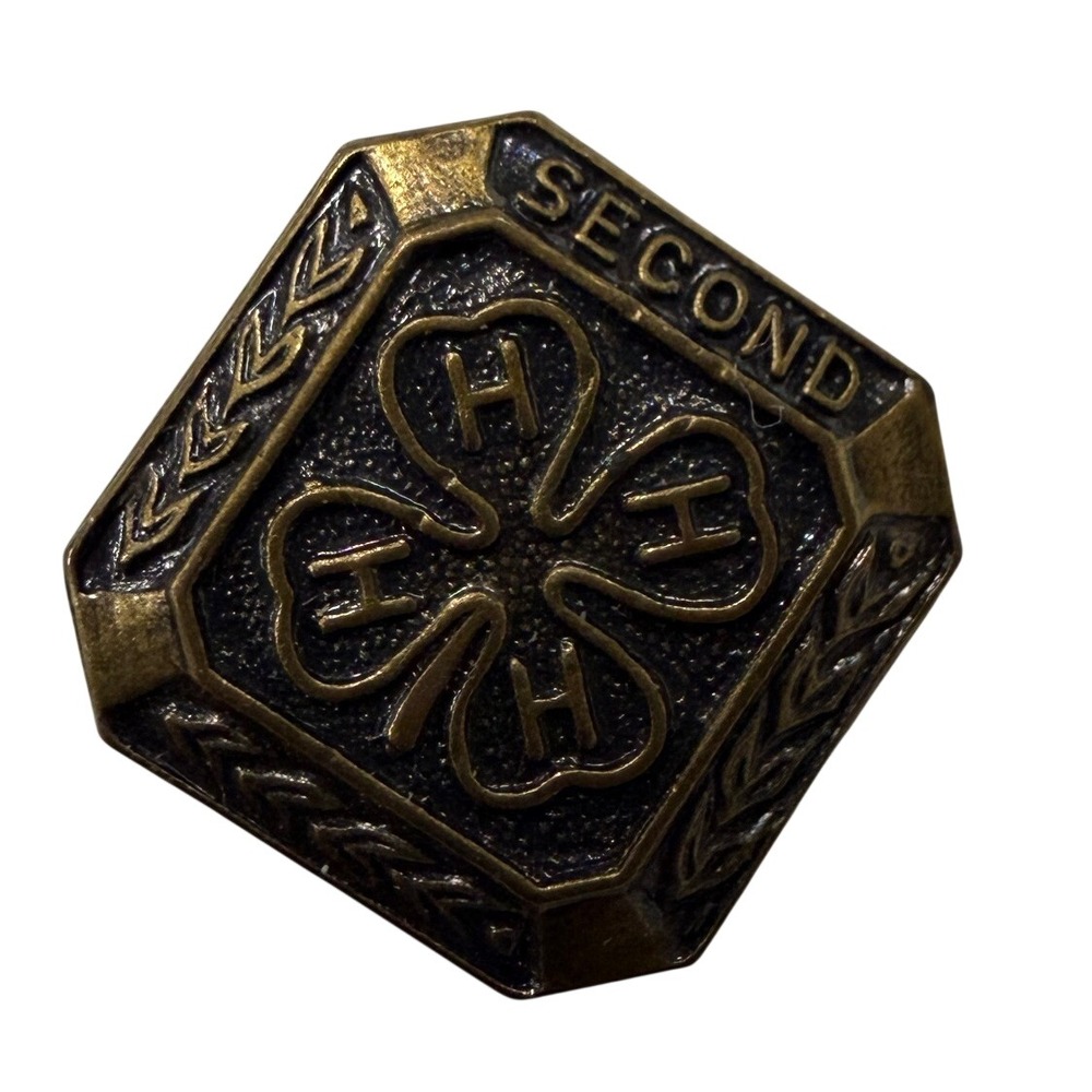 Vintage 4-H Second Place Award Pin